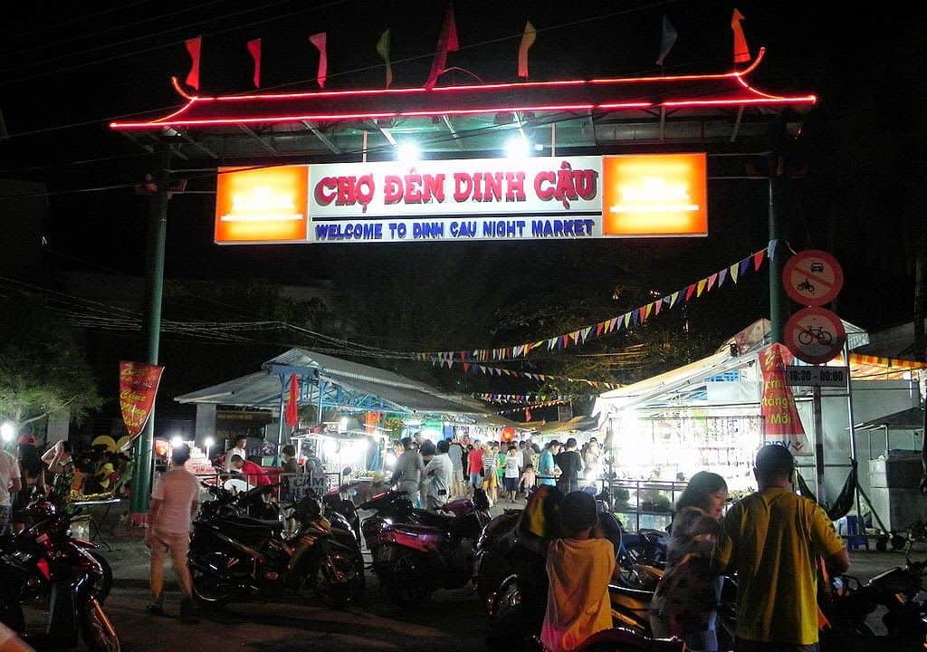 mua sắm ở phú quốc